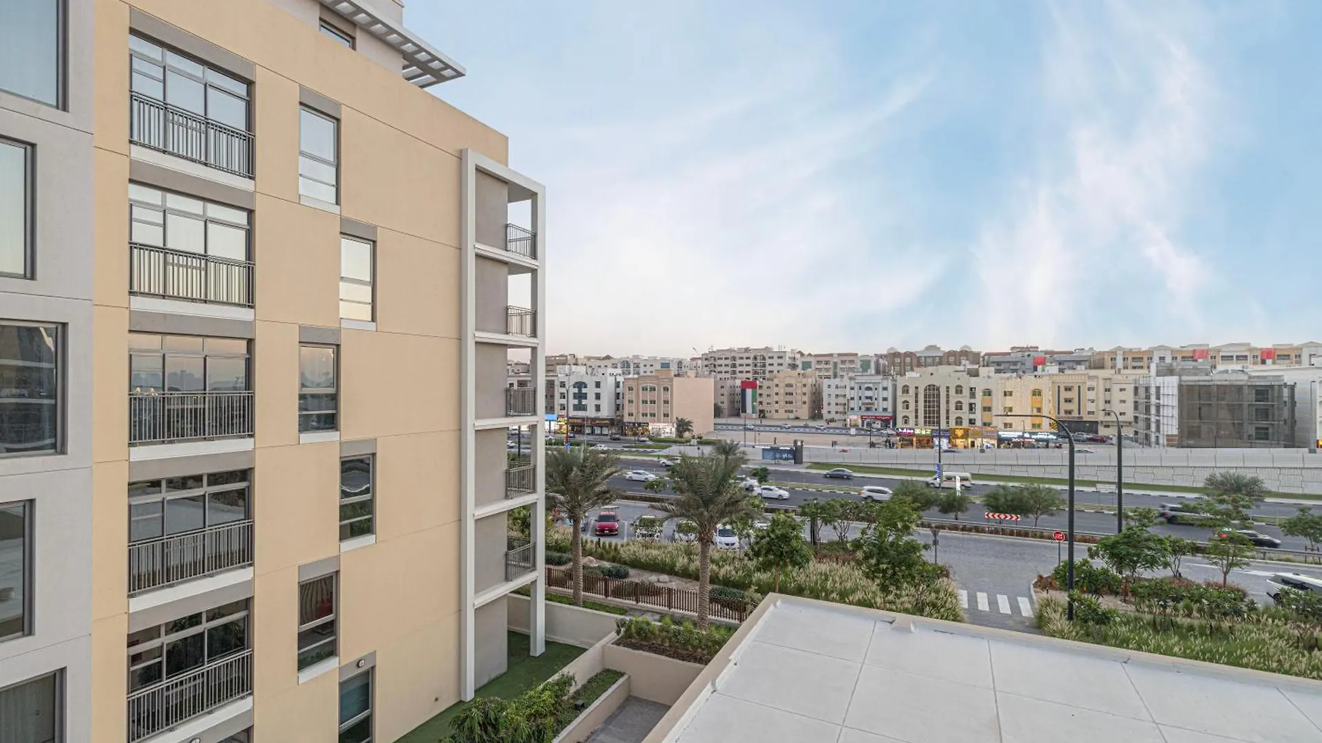 1Br Forest Blues By Blue Cloud Holidays Sharjah Appartamento