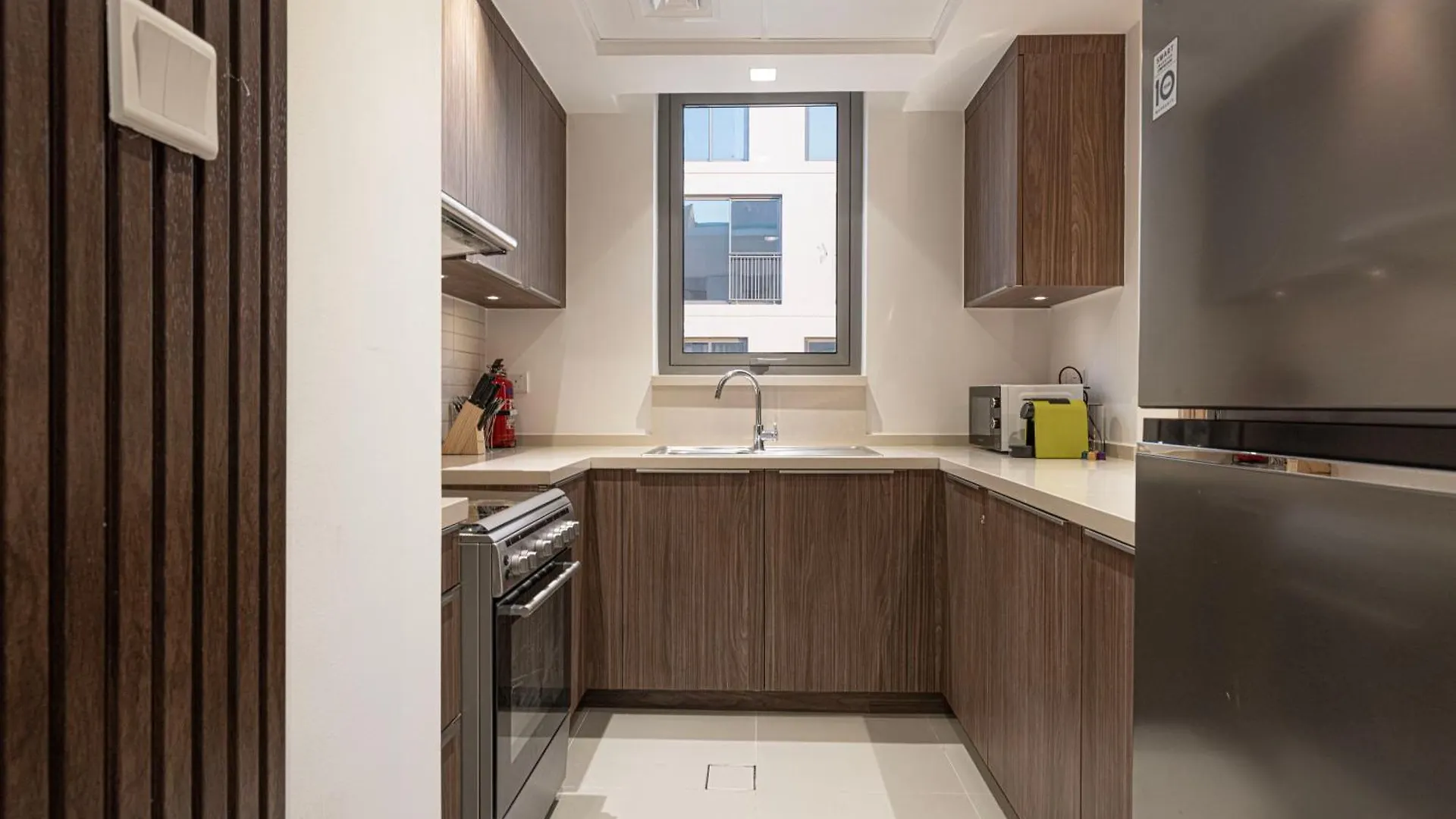 1Br Forest Blues By Blue Cloud Holidays Sharjah United Arab Emirates